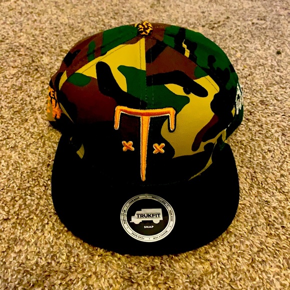 Trukfit Other - 2013 Camo/cheetah print Trukfit Snapback.